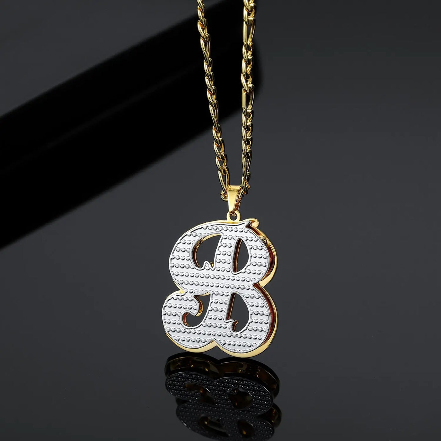 Double Plated Initial Necklace w/ Figaro Chain Dorado Fashion