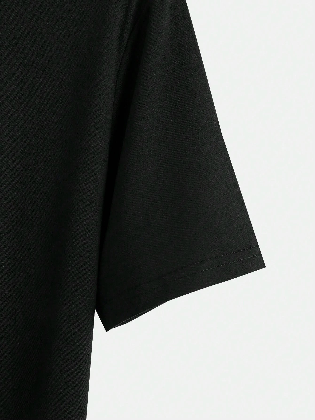 Stitch Is Opening Christmas Presents Pattern Printed Men's T-shirts Summer Daily Casual Short Sleeve Tees Oversized T-shirt Tops