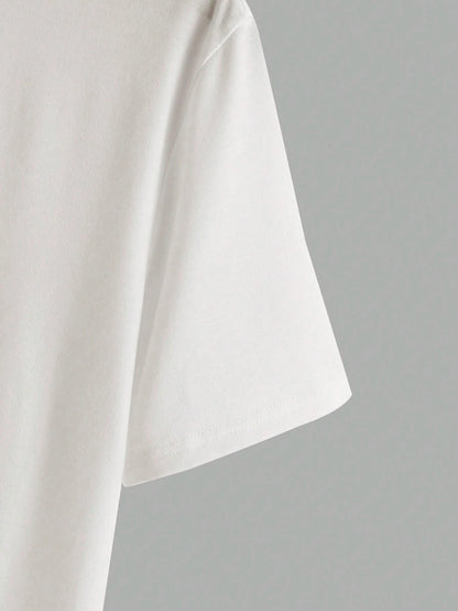 Stitch Is Opening Christmas Presents Pattern Printed Men's T-shirts Summer Daily Casual Short Sleeve Tees Oversized T-shirt Tops