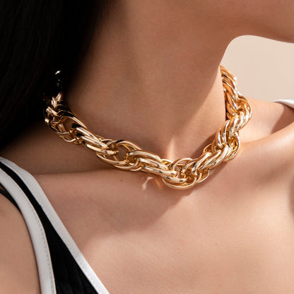 Women's Chain Stylized Necklace