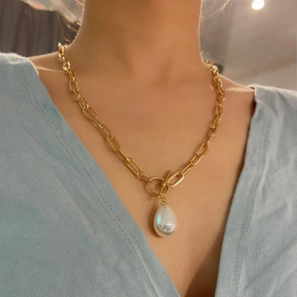 Women's Baroque Pearl Coin Pendant