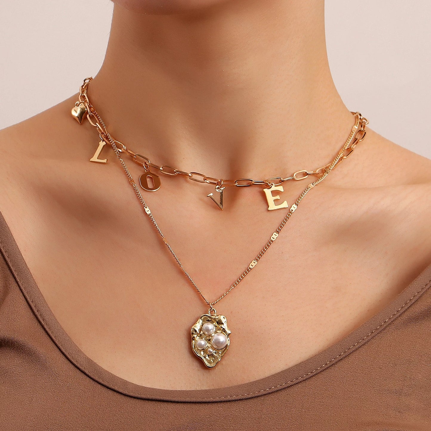 Women's Baroque Pearl Coin Pendant