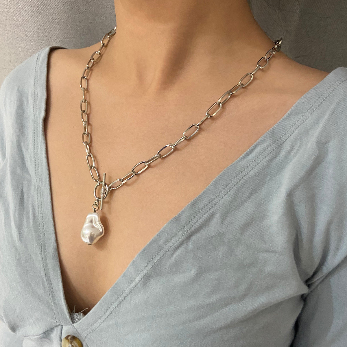 Women's Baroque Pearl Coin Pendant